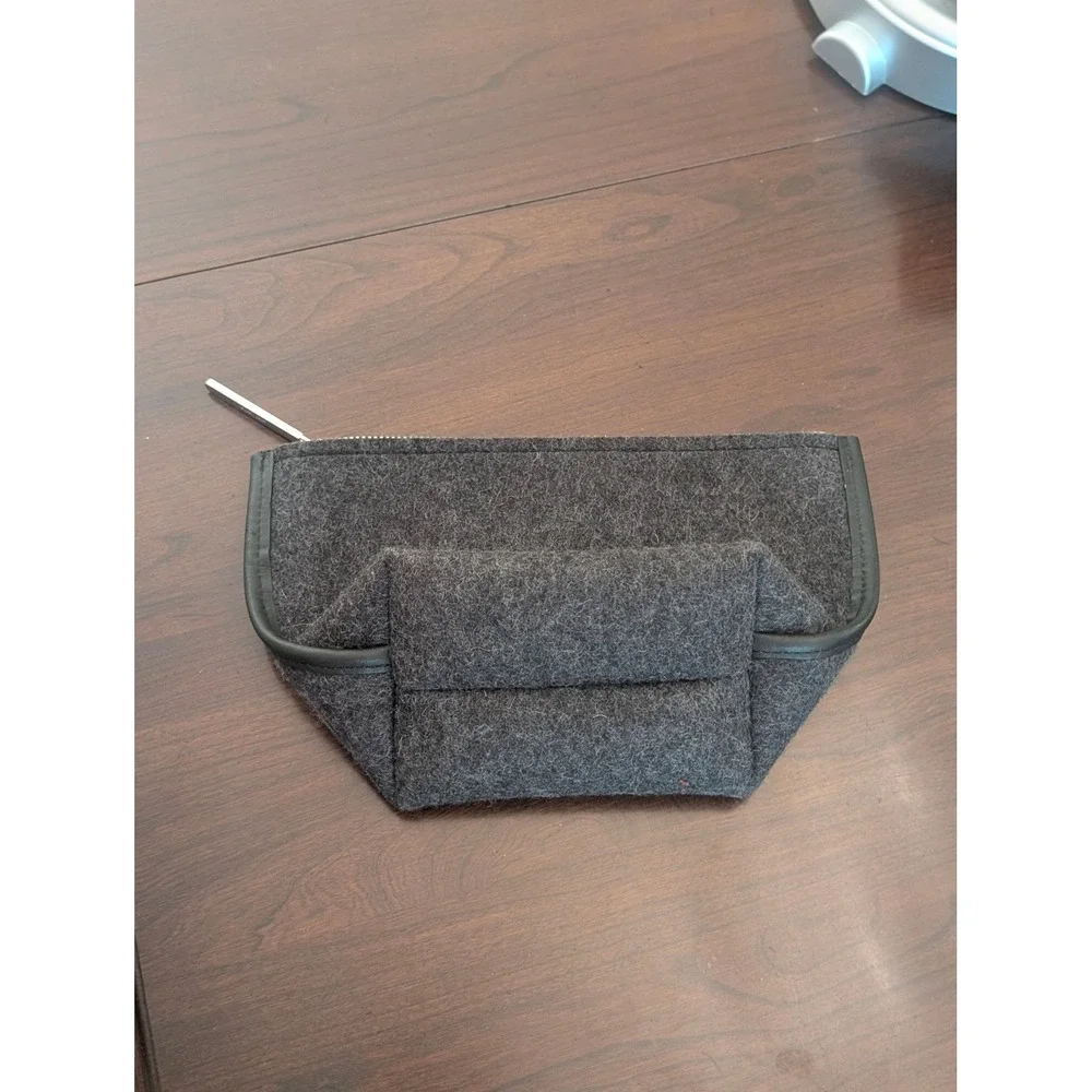Graf Lantz Hana Merino Wool Pouch Charcoal Felt Bag Gray Leather Trim Makeup Bag
